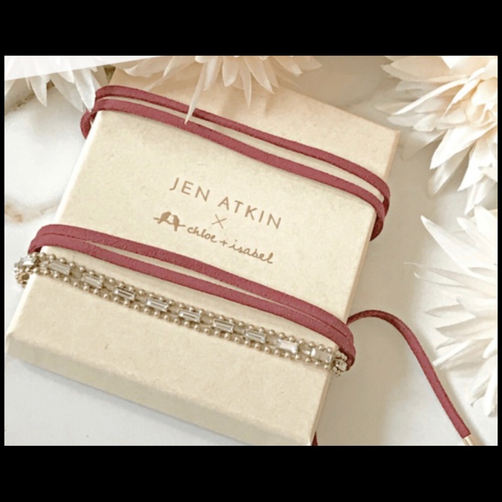 Jen Atkin x Chloe + Isabel headwrap and necklace